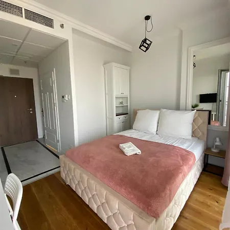 아파트 Warszawski Hongkong, Kultowe Miejsce