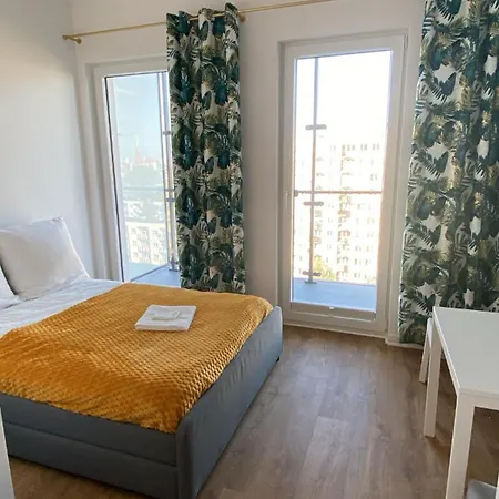 Warszawski Hongkong, Kultowe Miejsce