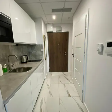 아파트 Warszawski Hongkong, Kultowe Miejsce 바르샤바