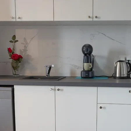 Apartamento Warszawski Hongkong, Kultowe Miejsce *