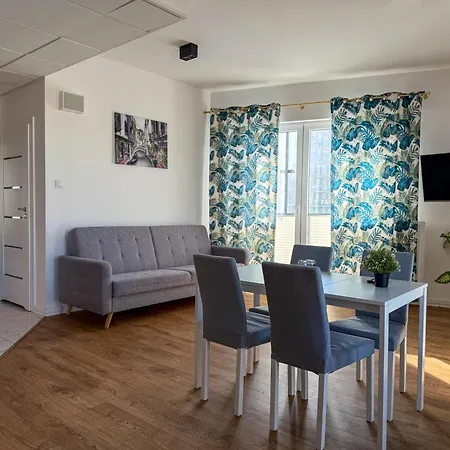 Warszawski Hongkong, Kultowe Miejsce Appartement