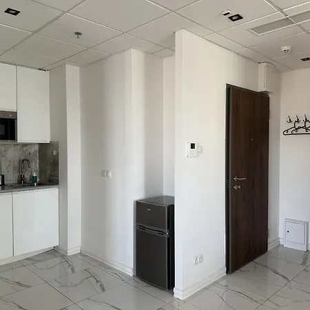Warszawski Hongkong, Kultowe Miejsce Appartement