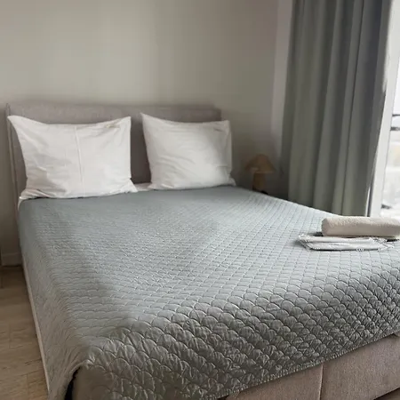 Apartmán Warszawski Hongkong, Kultowe Miejsce Varšava