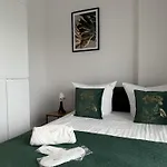 Warszawski Hongkong, Kultowe Miejsce